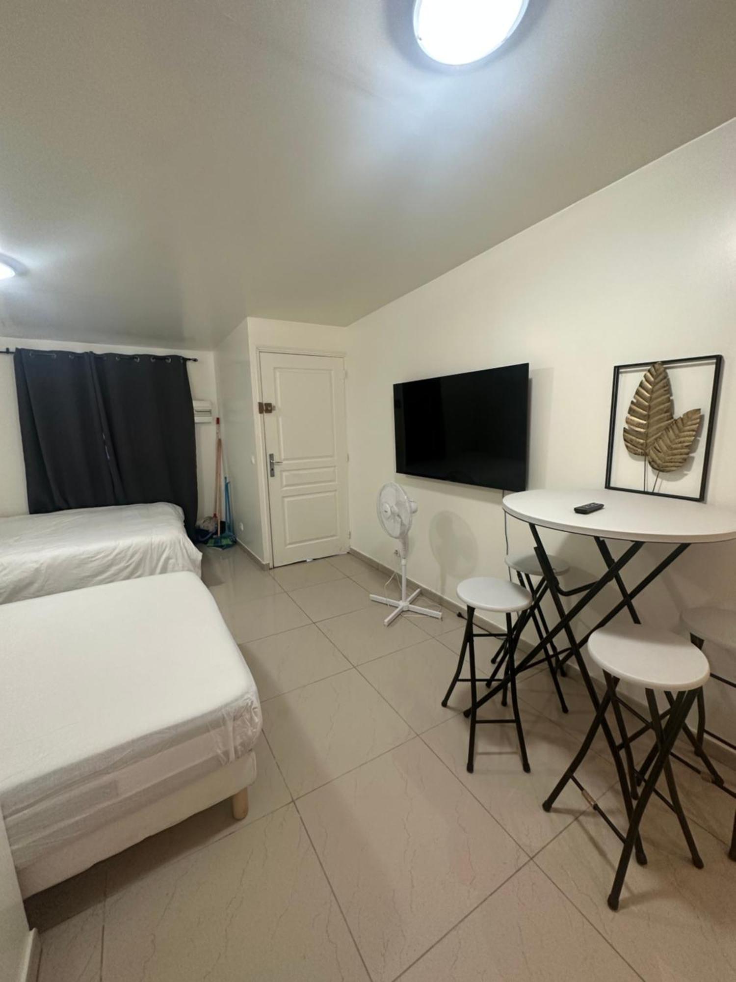Appartement Beau Livry Bagian luar foto